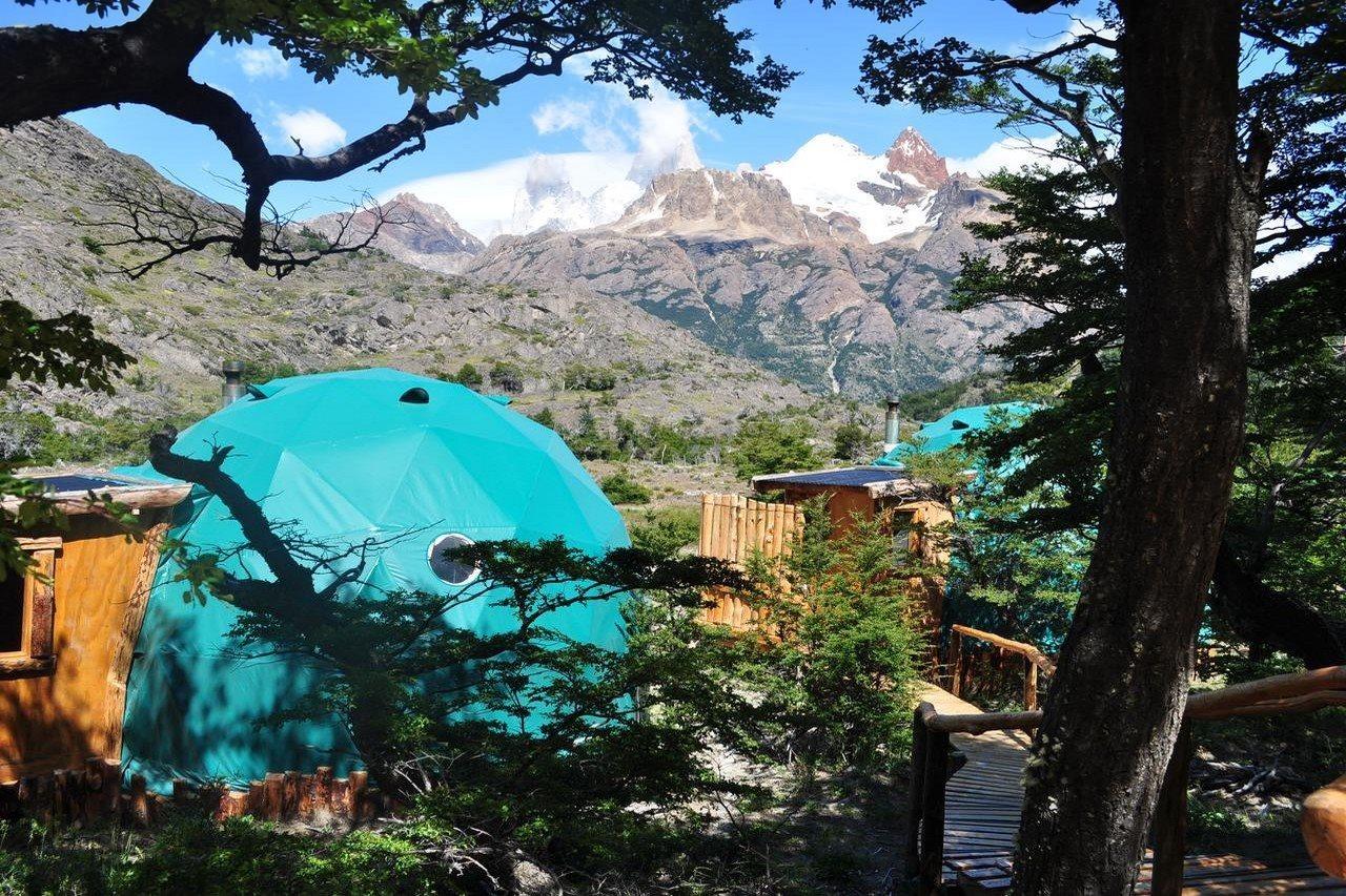 Отель Patagonia Eco Domes Эль-Чальтен Экстерьер фото